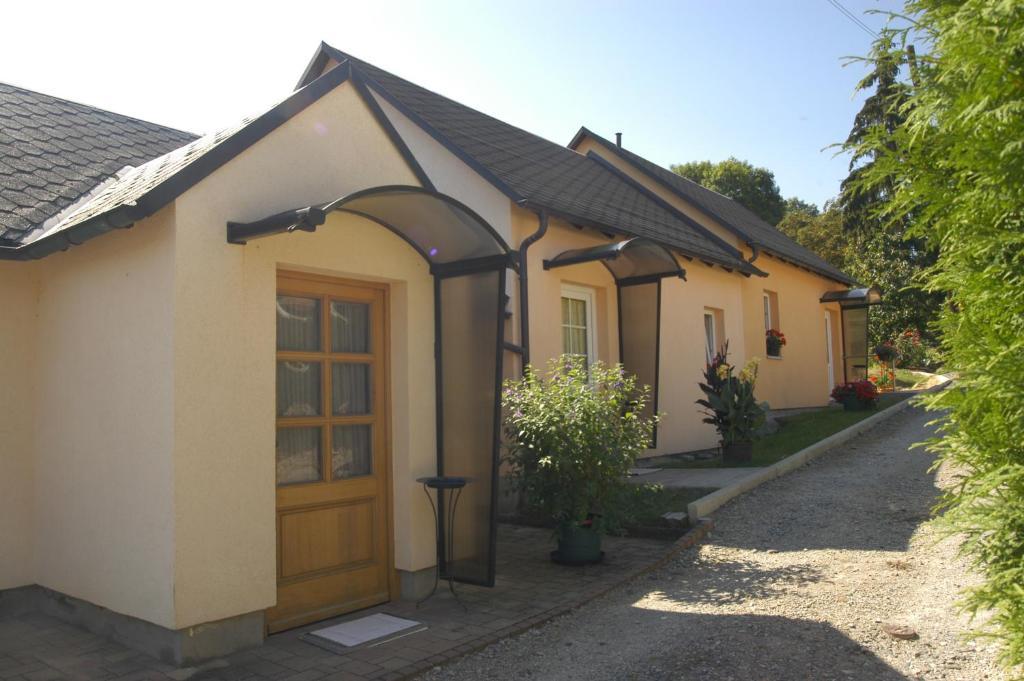Hotel Haus Orchideental Jena Dış mekan fotoğraf